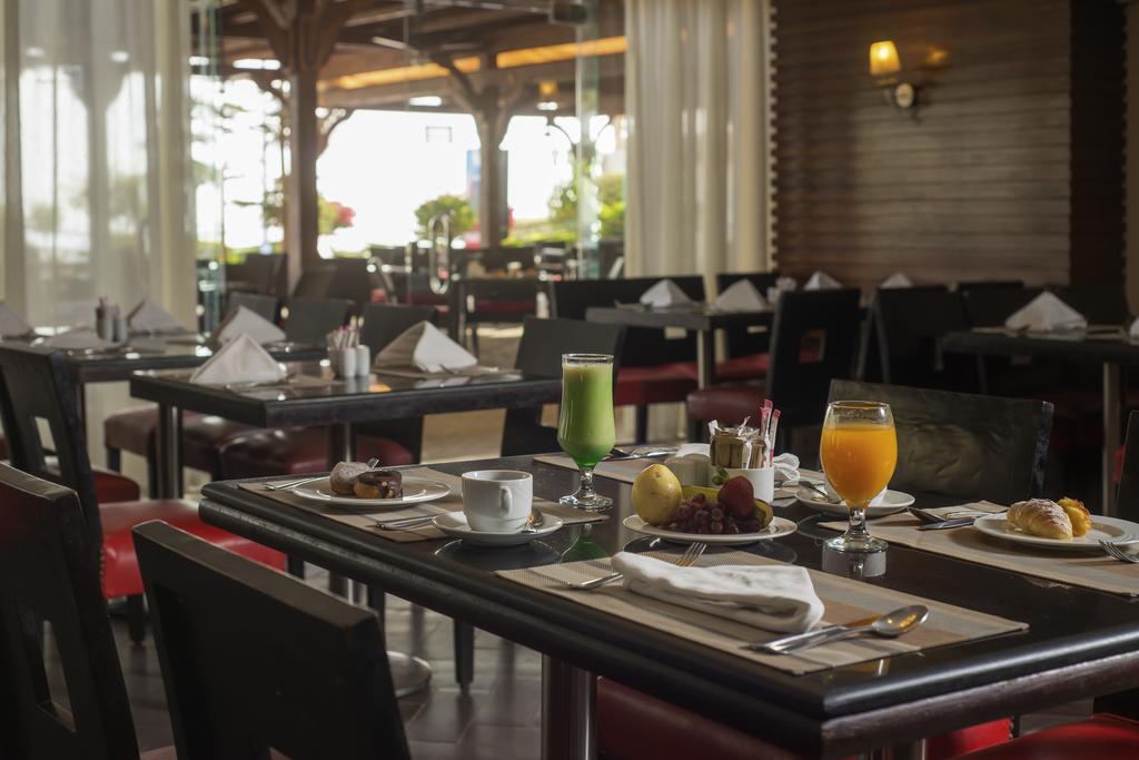 Porto Sokhna Beach Resort ไอน์ ซกนา ภายนอก รูปภาพ