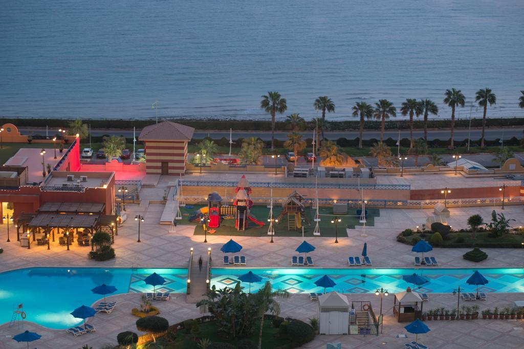 Porto Sokhna Beach Resort ไอน์ ซกนา ภายนอก รูปภาพ